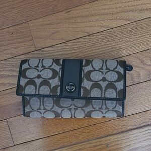 Coach Signature Brown Wallet